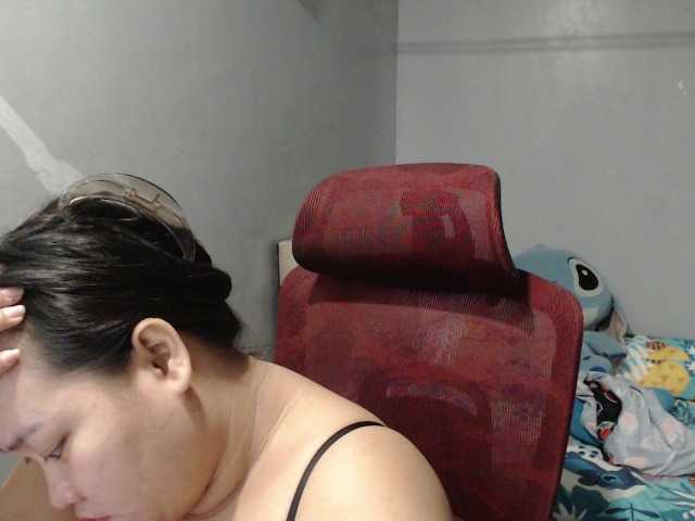 BubbleButtPinay live cam on BongaCams