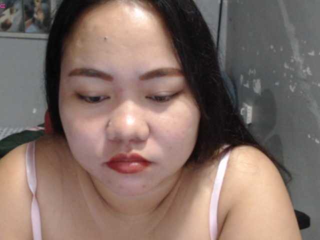 BubbleButtPinay live cam preview