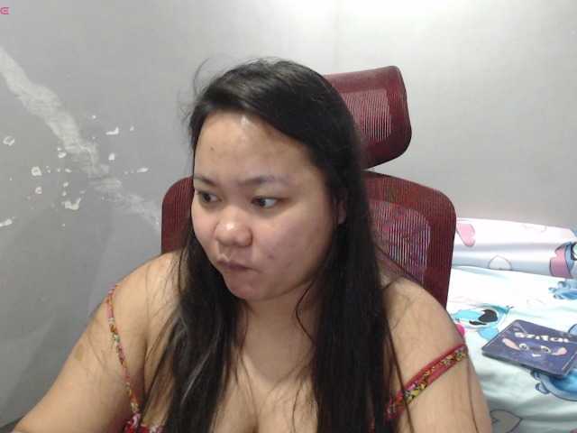 BubbleButtPinay live webcam show