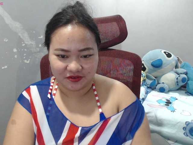 BubbleButtPinay live webcam show