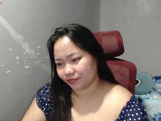 BubbleButtPinay live webcam show