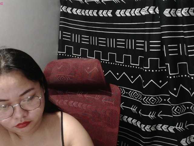BubbleButtPinay live cam on BongaCams
