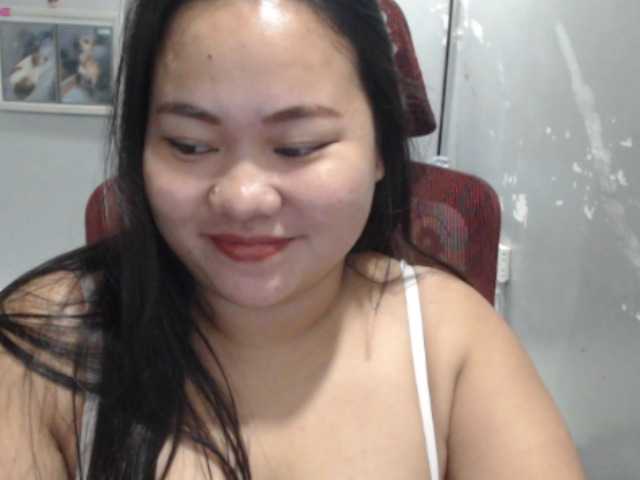BubbleButtPinay live cam on BongaCams