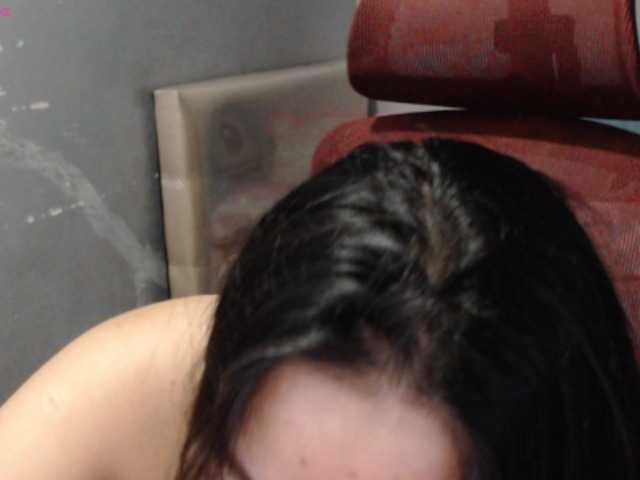 BubbleButtPinay live cam