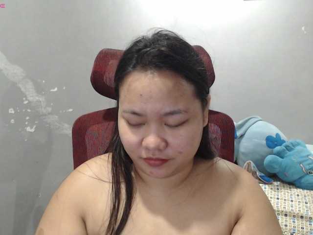 BubbleButtPinay live cam on BongaCams
