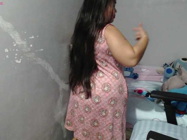 BubbleButtPinay live cam on BongaCams