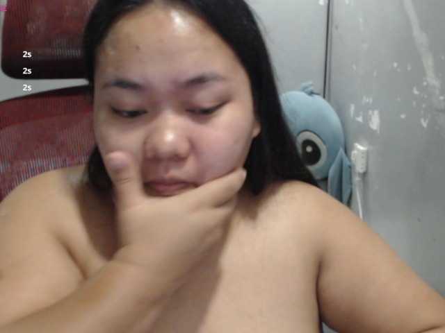 BubbleButtPinay live cam preview