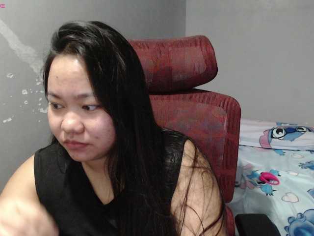 BubbleButtPinay live webcam show
