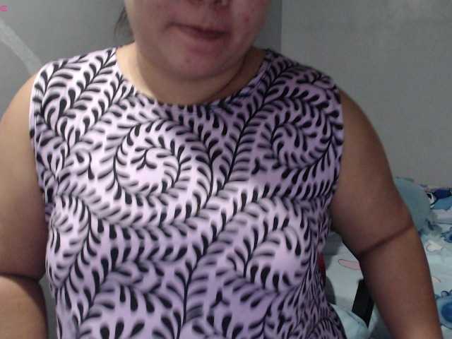 BubbleButtPinay live cam on BongaCams