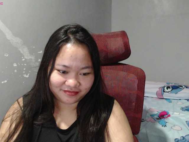 BubbleButtPinay live webcam show