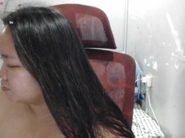 BubbleButtPinay live cam on BongaCams