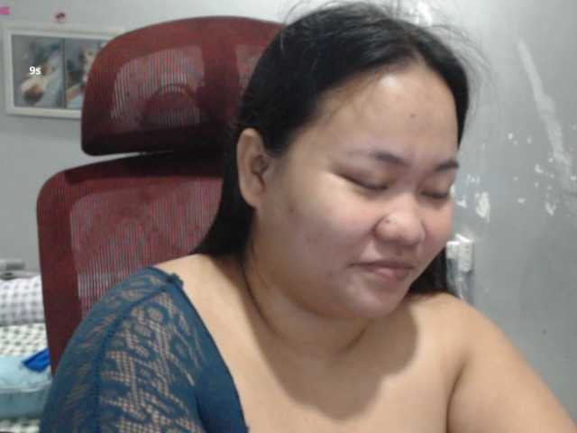 BubbleButtPinay live cam on BongaCams