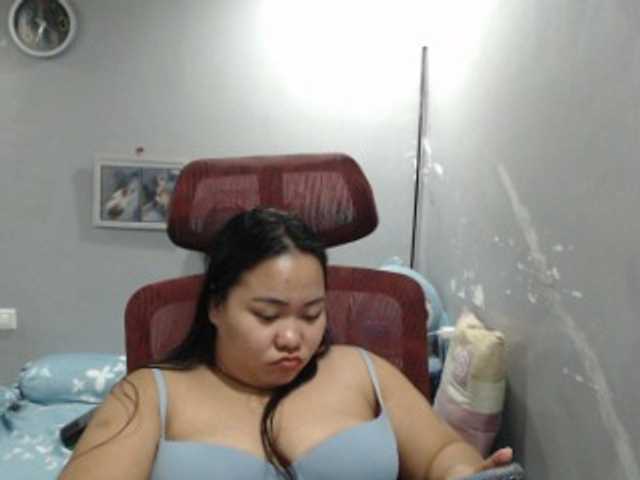 BubbleButtPinay live cam on BongaCams