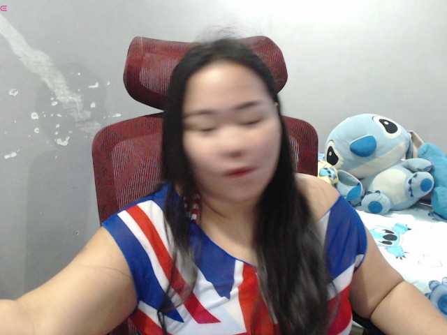 BubbleButtPinay live webcam show