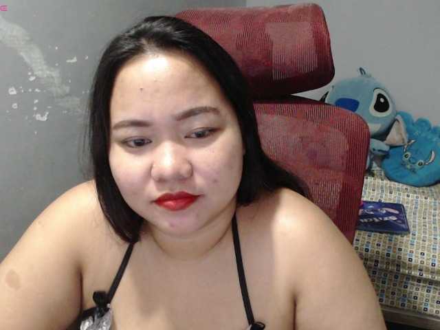 BubbleButtPinay live webcam show
