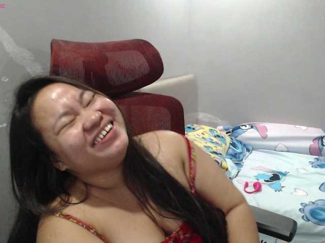 BubbleButtPinay live webcam show