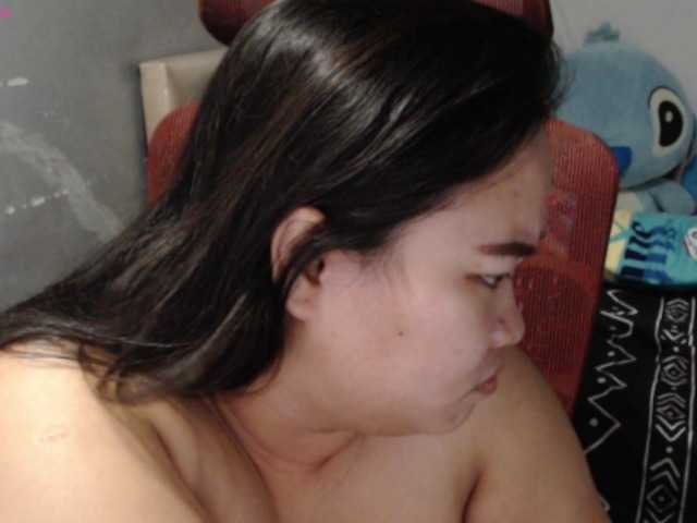 BubbleButtPinay live cam on BongaCams