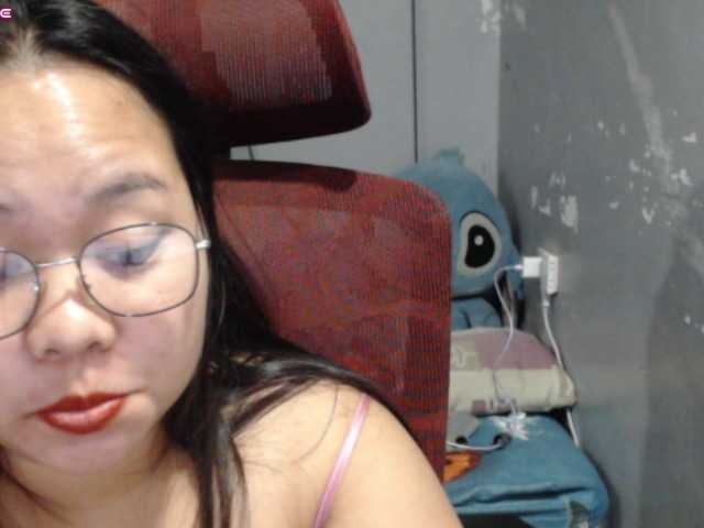 BubbleButtPinay live cam on BongaCams