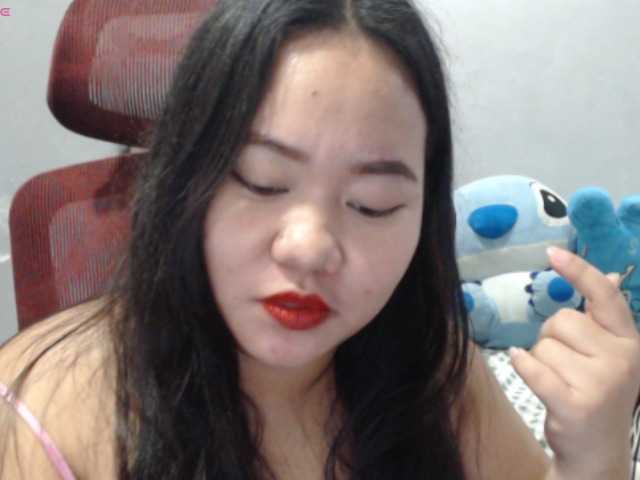 BubbleButtPinay live cam on BongaCams