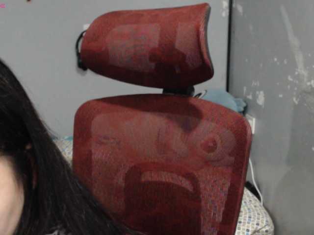 BubbleButtPinay live cam preview