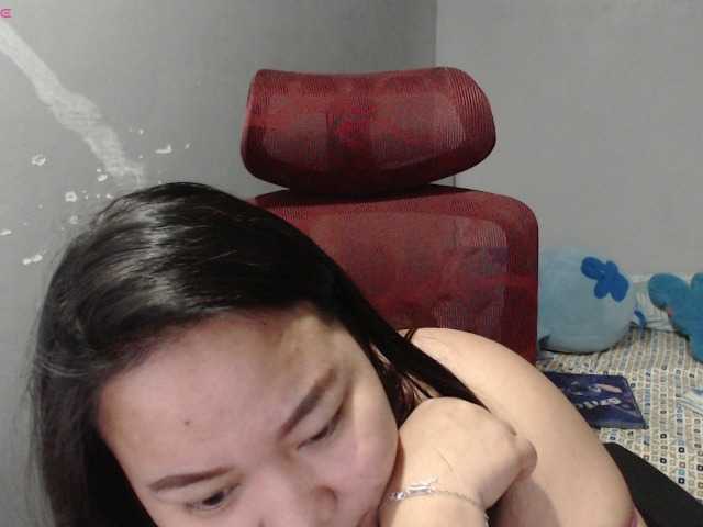 le modèle BubbleButtPinay est en webcam porno dans un show sur le site bongacams, il possède les tags suivants: Asian,Brunette,Shaved