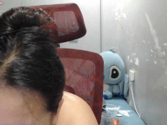 BubbleButtPinay live cam on BongaCams
