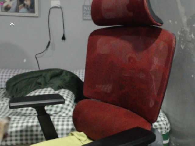 BubbleButtPinay live cam on BongaCams