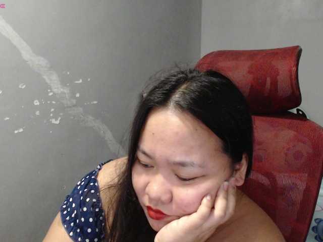 BubbleButtPinay live webcam show