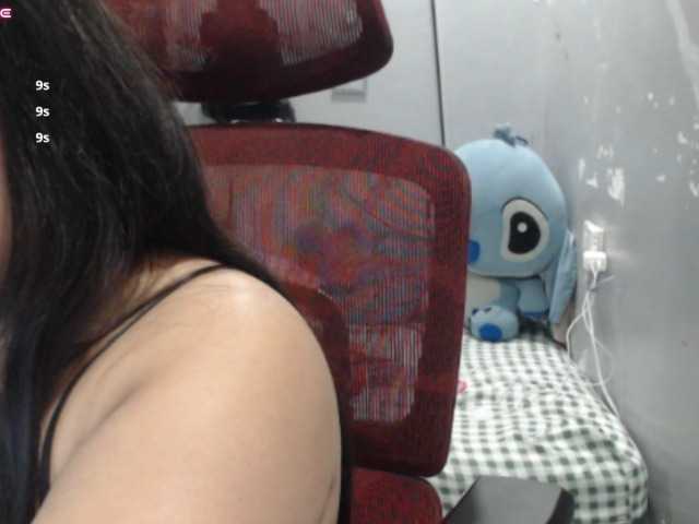 BubbleButtPinay live cam on BongaCams