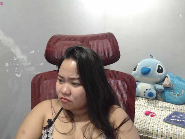 BubbleButtPinay live cam on BongaCams
