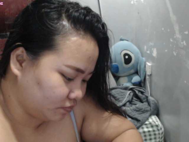 BubbleButtPinay live cam on BongaCams