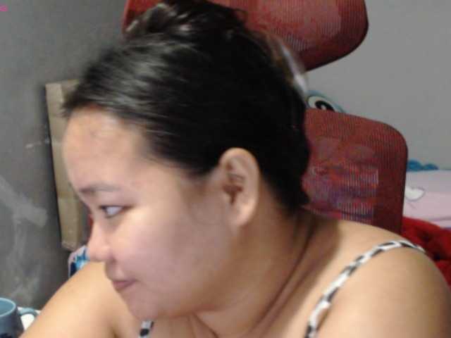 BubbleButtPinay live cam
