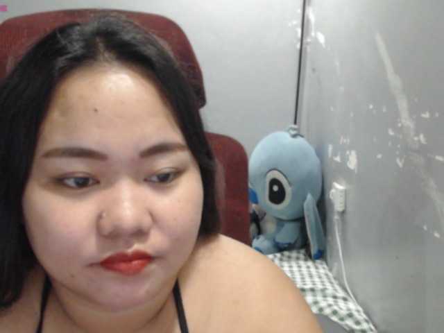 BubbleButtPinay live cam preview