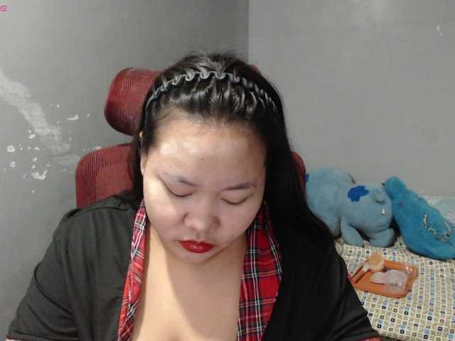BubbleButtPinay live cam on BongaCams