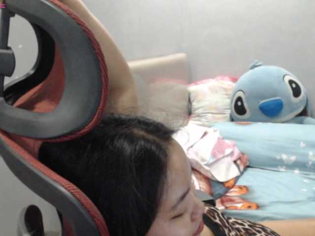 BubbleButtPinay live cam on BongaCams