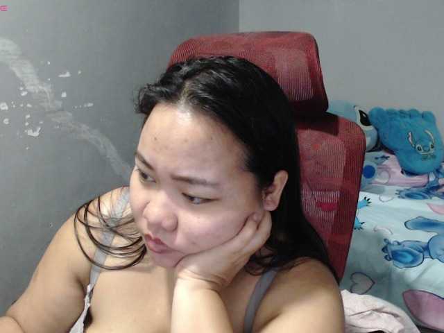 BubbleButtPinay live cam on BongaCams
