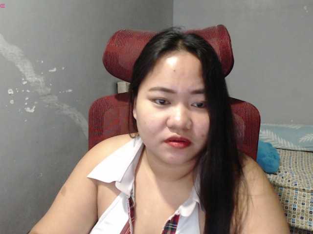 BubbleButtPinay live webcam show