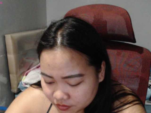 BubbleButtPinay live cam on BongaCams