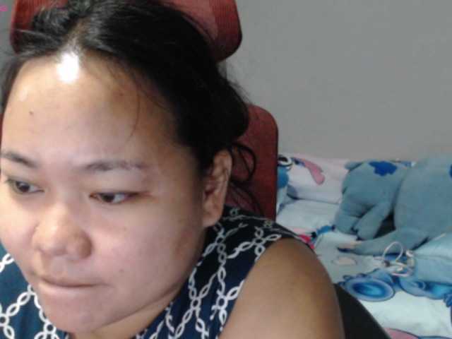 BubbleButtPinay live cam preview