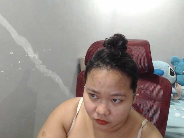 BubbleButtPinay webcam