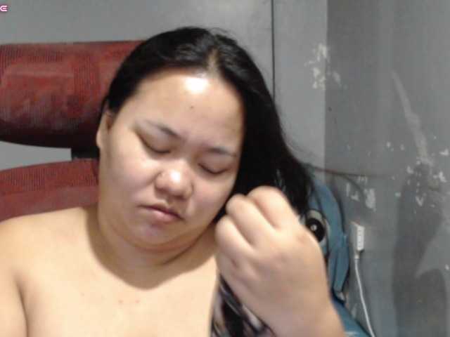 BubbleButtPinay live cam on BongaCams