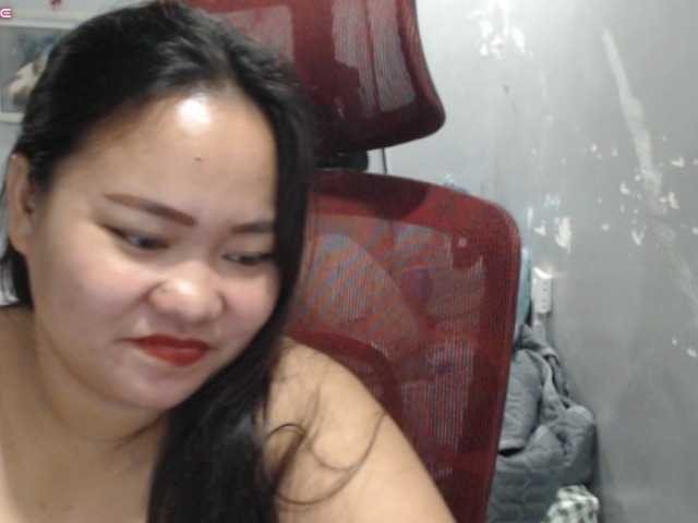 BubbleButtPinay live cam on BongaCams