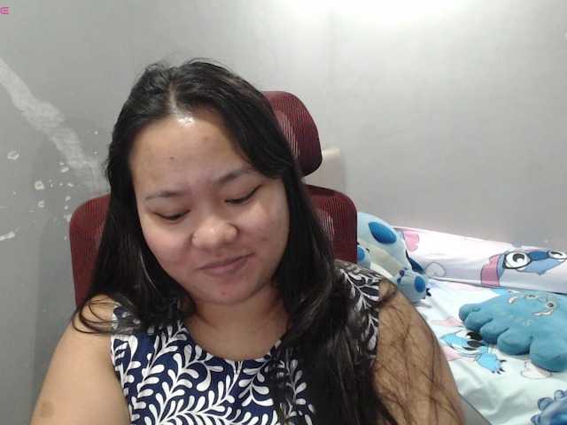 BubbleButtPinay live webcam show