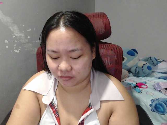 BubbleButtPinay live webcam show