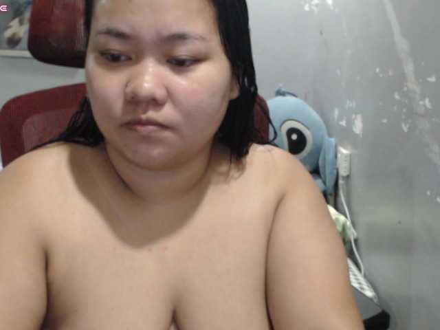 BubbleButtPinay live cam on BongaCams
