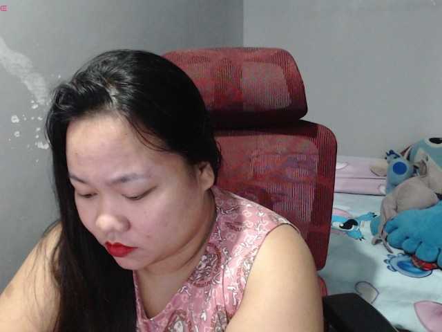 BubbleButtPinay live cam on BongaCams
