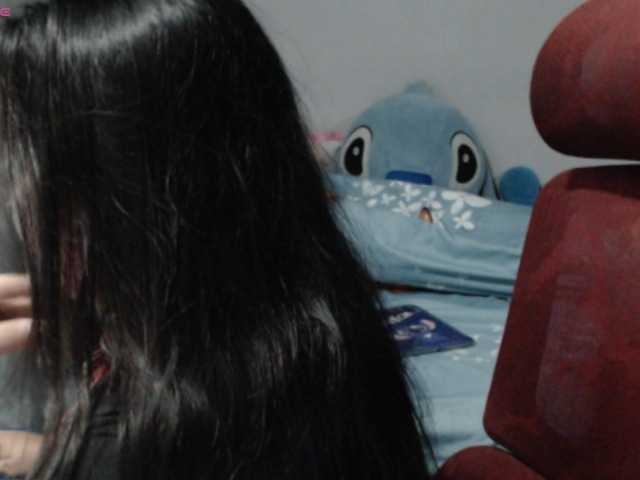 BubbleButtPinay live cam on BongaCams