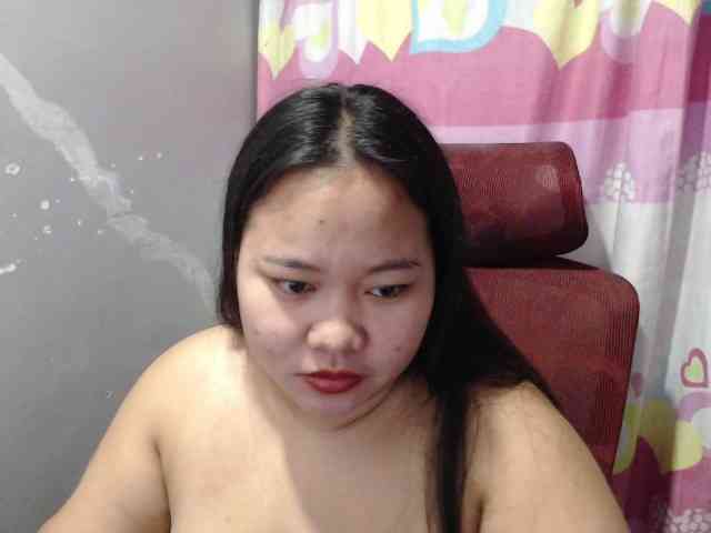 BubbleButtPinay webcam