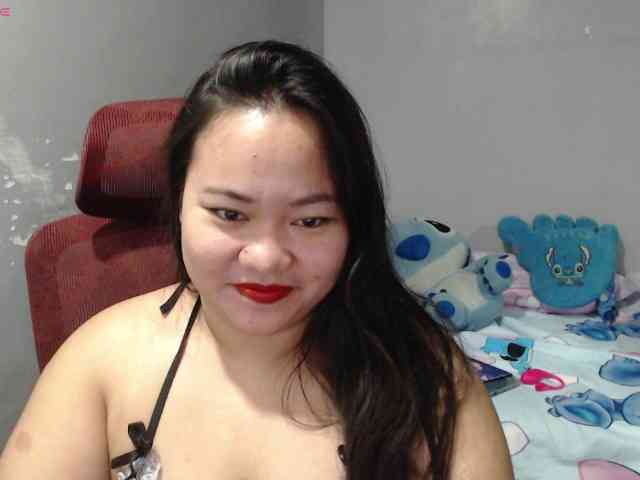BubbleButtPinay webcam