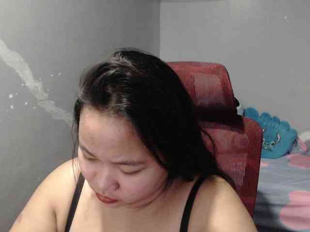 BubbleButtPinay webcam